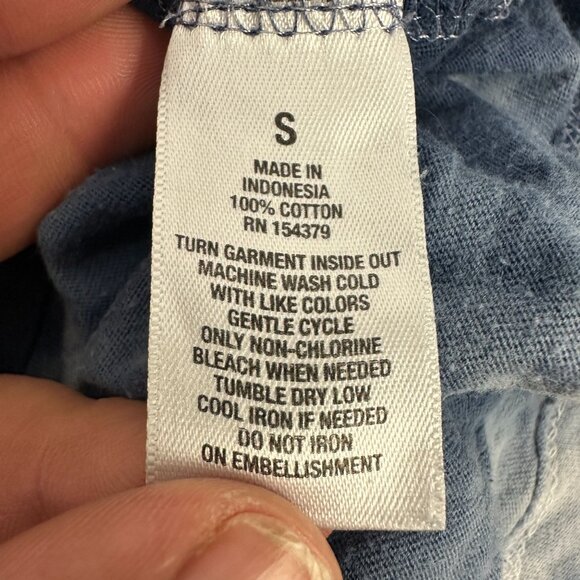 Aeropostale Womens Tie-Dye Classic Crew With Red NYC Apple Logo Size Small - Picture 5 of 5